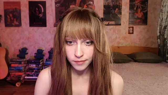 Friendly_Ellie webcam