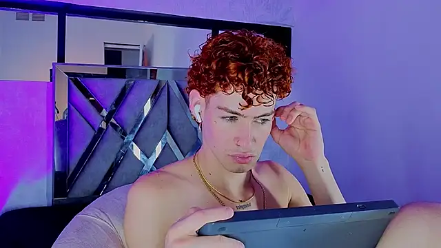 nova_salvatore webcam