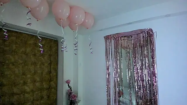 violet_giraldo webcam