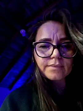 MariaPau_83 webcam