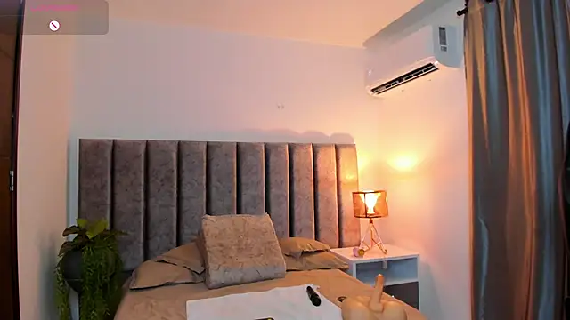 SamanthaSmithx webcam
