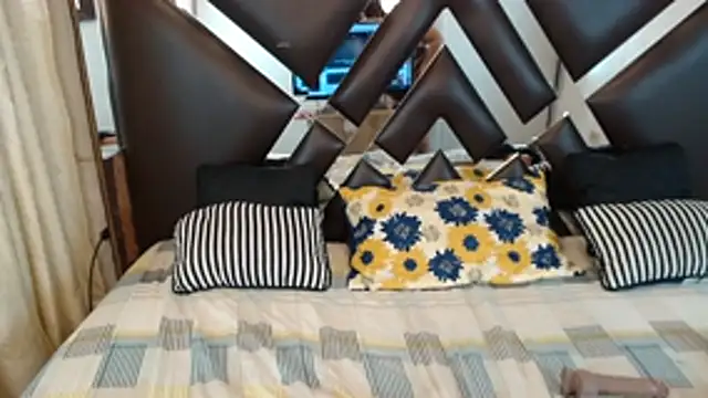 Madison_Copers webcam