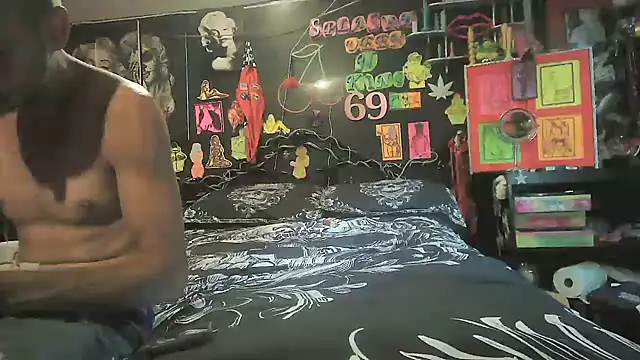 DaddyAndSplashQueen webcam