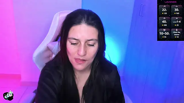 saskyaa - Saskyaa's free webcam - UK Sex Cams