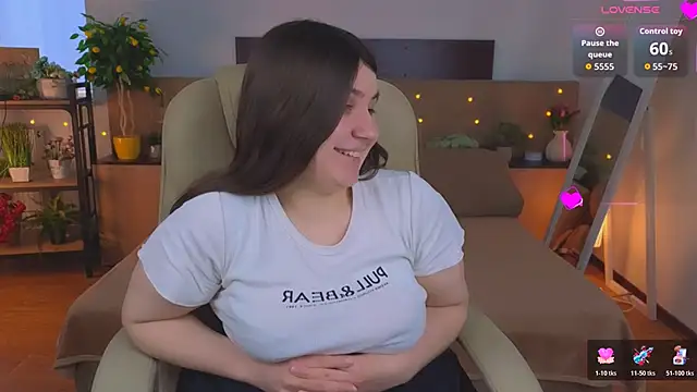 Viola__Shy webcam