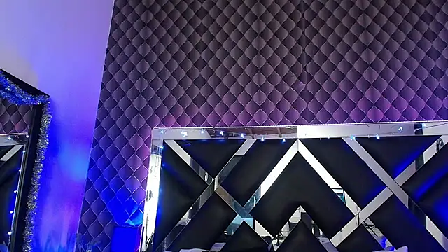 victoriaa_lee_ webcam