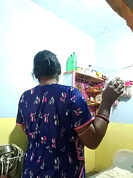 Priyasexcpl webcam