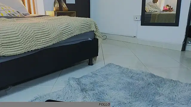 Sara_cutie_ webcam