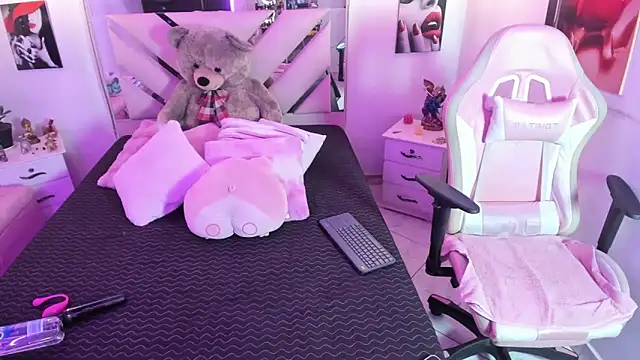 Karly_moon webcam
