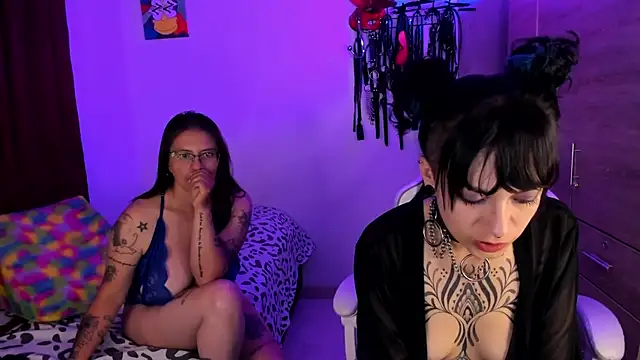 dungeongirls webcam