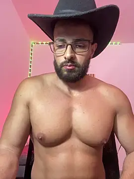 magnumchris Live Webcam on Stripchat