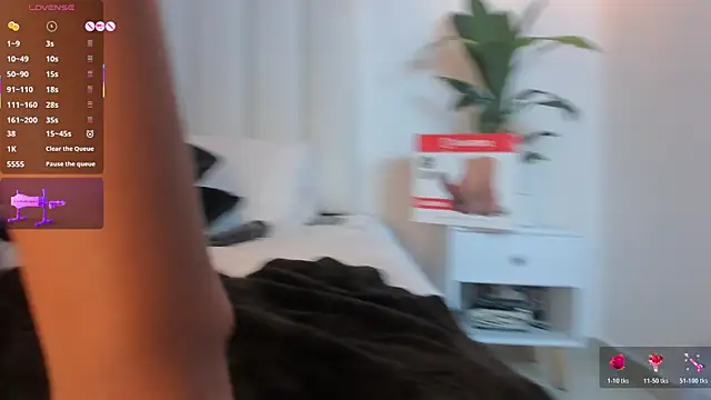 Megan_Brunette2 webcam