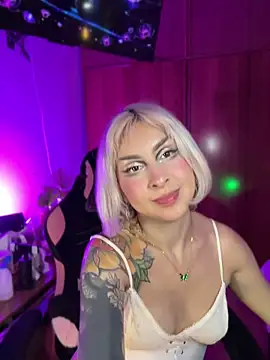 Cinamoonn webcam
