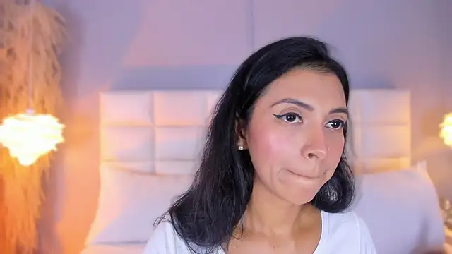 _BunnyNaugthy webcam
