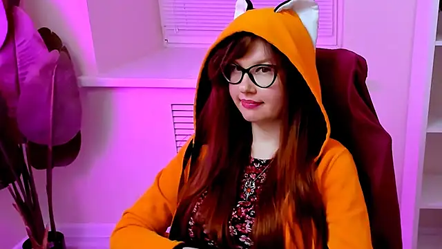 CarolGiggly webcam