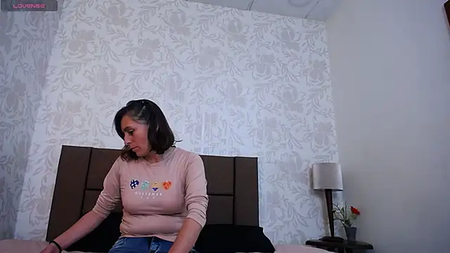Ava_Raye webcam