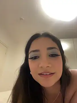 EmmyBullockk webcam