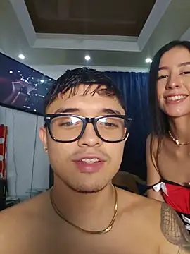 SAMY_AND_FRIENDSS webcam