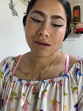 sweet__nurse1 (F young) - TSUNAMI IN YOUR FACE 😈💦🥵