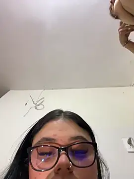 alissonfernandez_ (G young) - Nana rubs her pussy😈😙