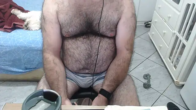 mysterbearmg (Ask my age) - CUM IN GOAL - Add Inst - Mysterbearmg
