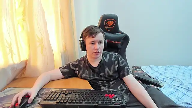 iliaskrislove webcam