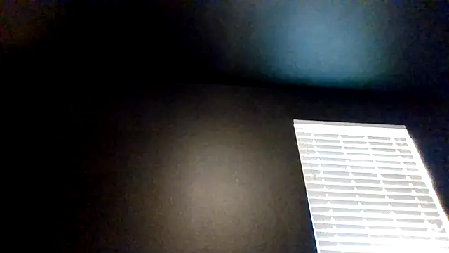 Tallhungcloudyyy webcam