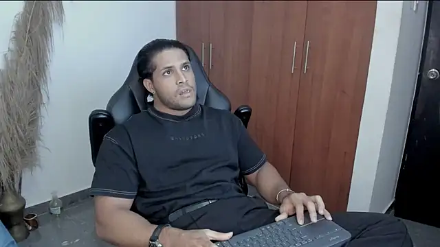 Evansdark1 webcam