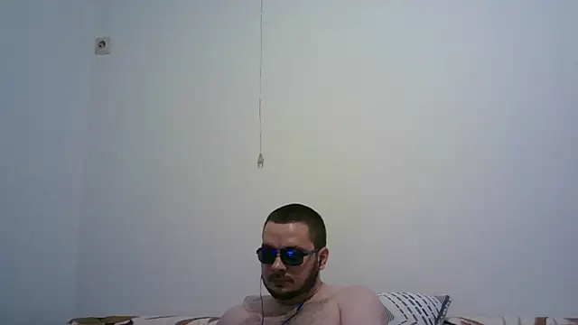 Black_Scorpion91 webcam