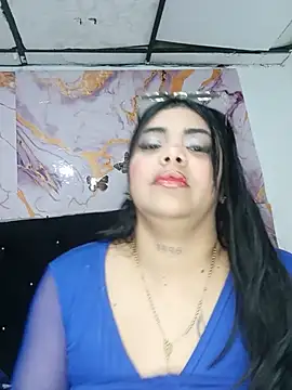 luxuryluna webcam