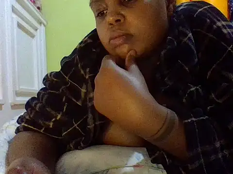 sexychubby22 webcam