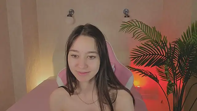 Nicole_Brownie webcam