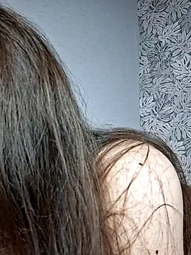 Olivia_OliV Live Webcam on Stripchat