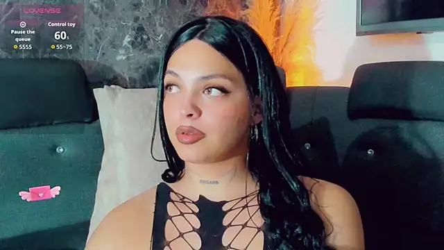 Emmaa_Saenz_