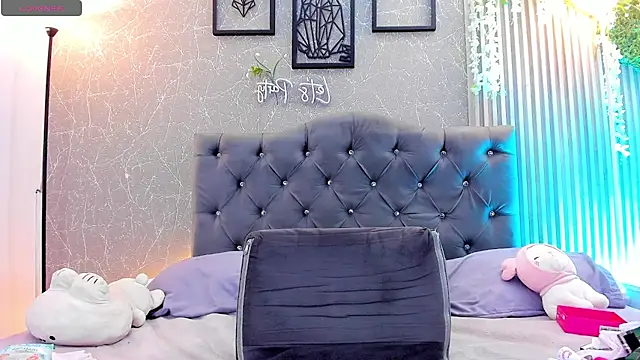 lana_gill1 webcam