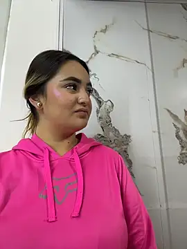 Antonella_Julieta webcam