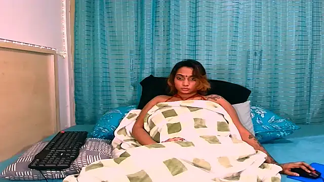 sexyindianchic webcam