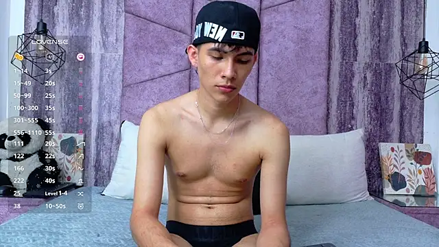 AronTawers webcam