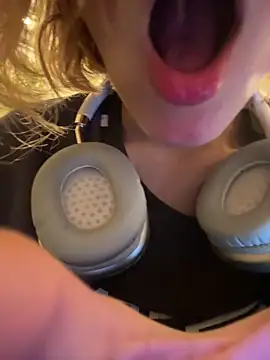 SweetBunnyGF webcam