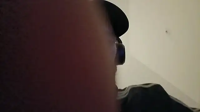 JUNKIETOP live cam