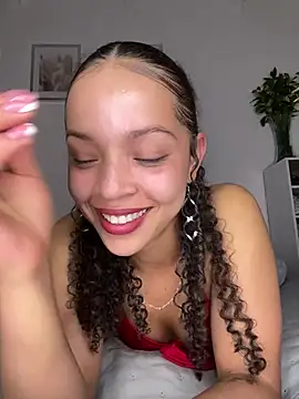 Yasmin777_ webcam