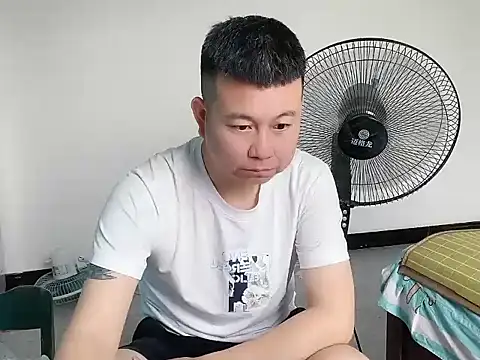 zzj_4718 webcam