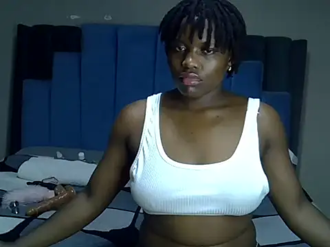 melanin_moon webcam