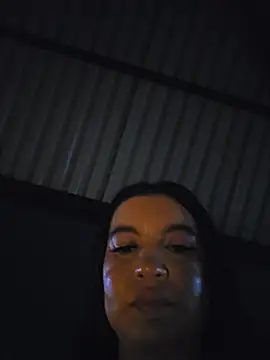 Pretty_Julieta webcam