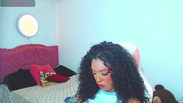 Tanedra_collings live cam