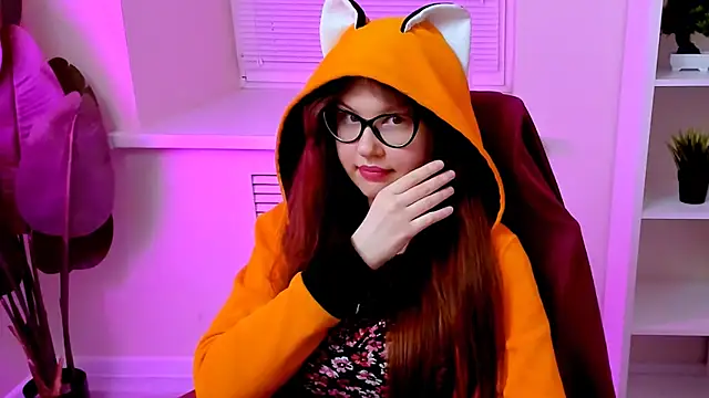 CarolGiggly webcam