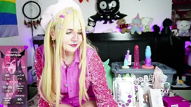 Devil_And_Princess webcam