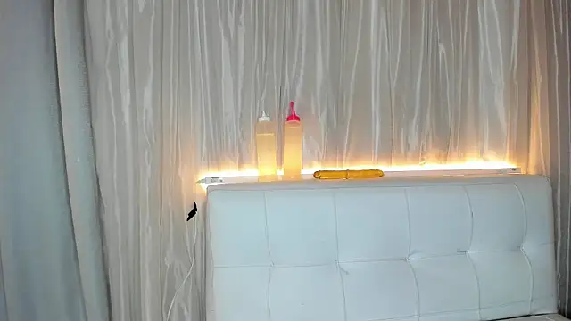 Litzy1_ webcam