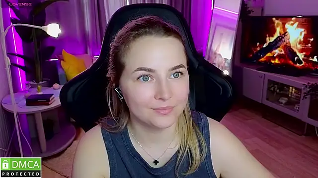 Mira_Mermayd webcam
