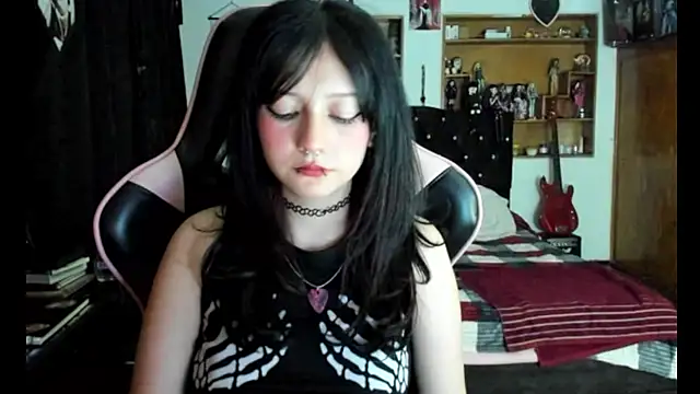 Maki_Zein_ webcam